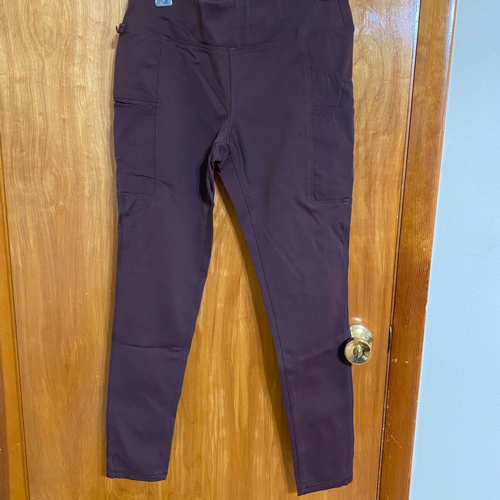 Carhartt burgundy cargo workpants